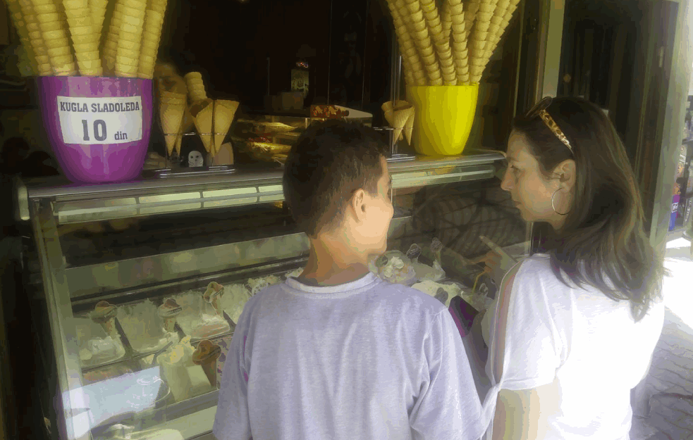 Kugla sladoleda u Pirotu još uvek 10 dinara!